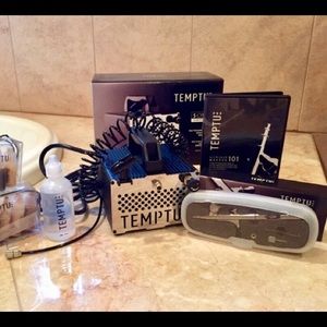 Temptu-s One airbrush makeup  machine/kit